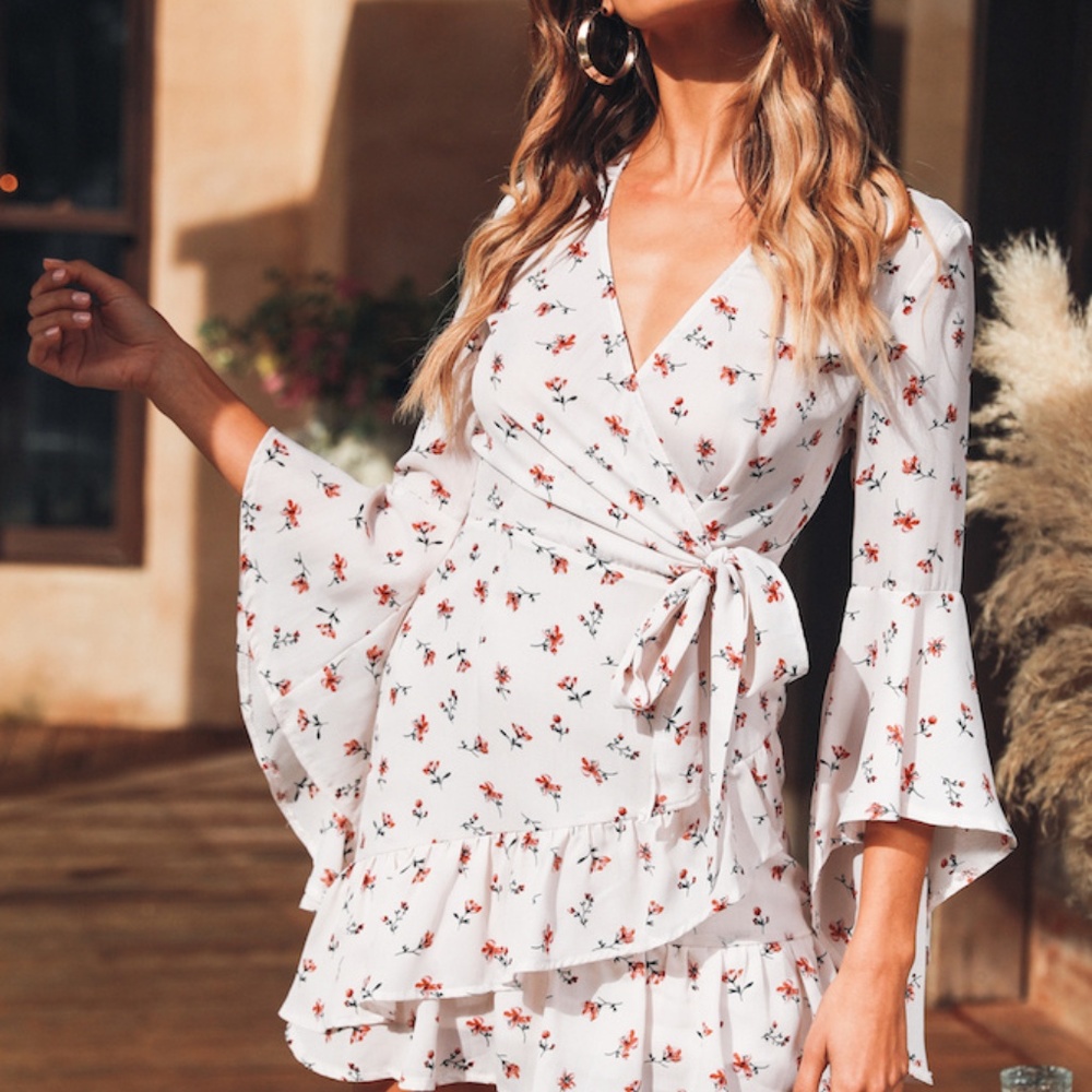New Off white cream floral wrap mini dress